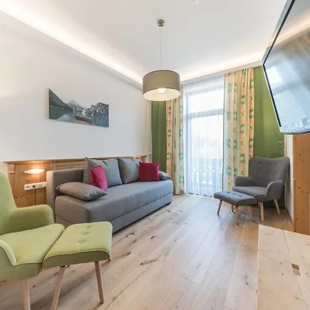 Gribelehof 3*