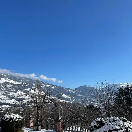 Gribelehof 3*